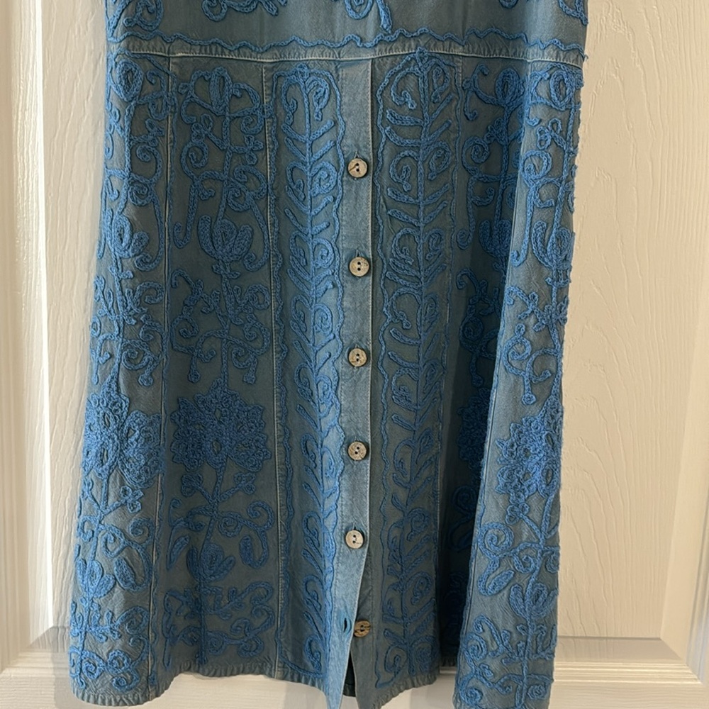 Denim like embroidered sleeveless dress with buttons down front. - Picture 3 of 4